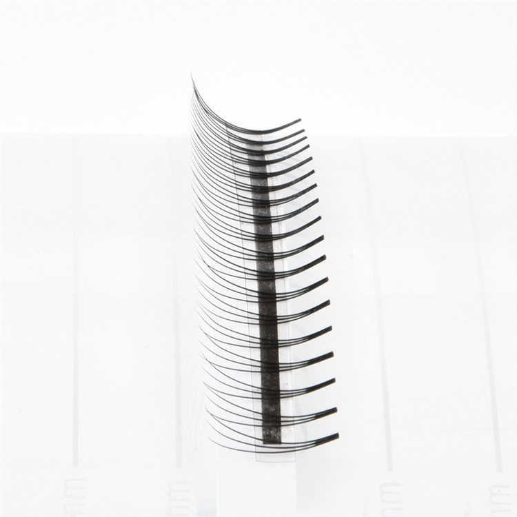 Pre-made Fans Eyelashes Manufacturer Supply Flare Eyelash PY13